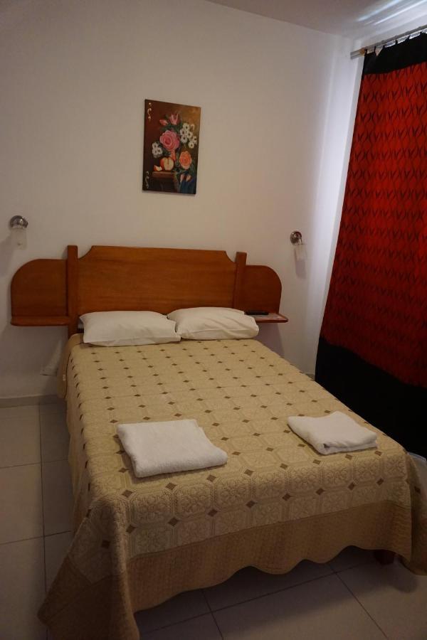 Hostal Camiluz Nazca Ngoại thất bức ảnh